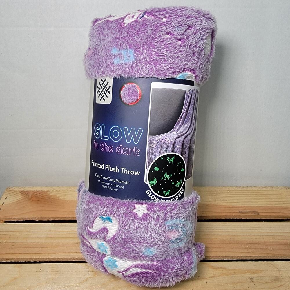 Purple Glow-In-The-Dark Printed Plush Throw "Unicorn Skies" 50" X 60" NEW
